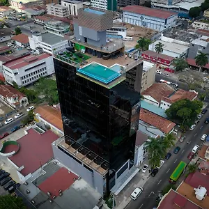 Innfiniti & Hotel 4*