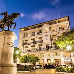 Luxury Mid-century In Casco Viejo Panama