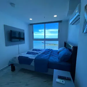 Apartment Island Escape 02 Panama City