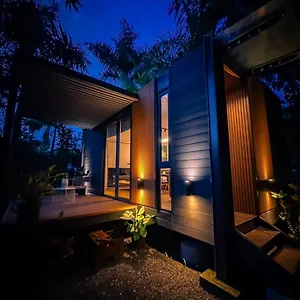 Tiny House By Homes * Panama City