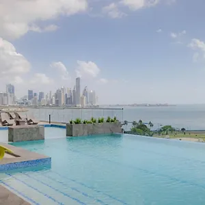 Oceanfront Designer Apartment Ph The Sands, Next To Hilton