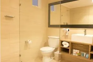 Playa Blanca Beach & Otel 4*