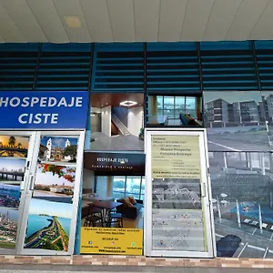 Hostel Ciste