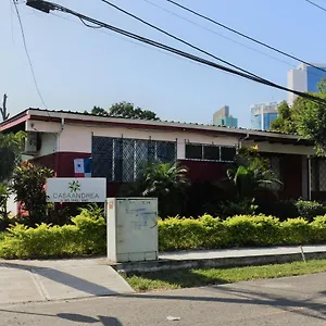 Casa Andrea Alojamento de Acomodação e Pequeno-almoço 3*