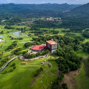 Summit Rainforest Golf & Panama City