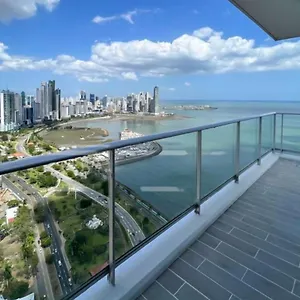 Amoblado En Cinta Costera Largas Estadias Appartement