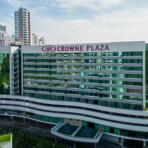Crowne Plaza By Ihg 4*
