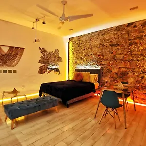 Citrus Studio By Paradox Lägenhet