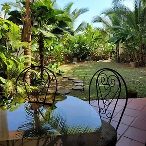 Casa Enayati - Entire 4 Bedroom Coco Del Mar *