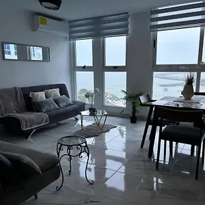 The Sands Vista Al Mar Elegante Apartamento Daire Panama