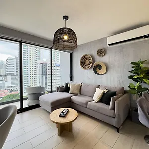 Cozy With Free Parking Coworking * Panama