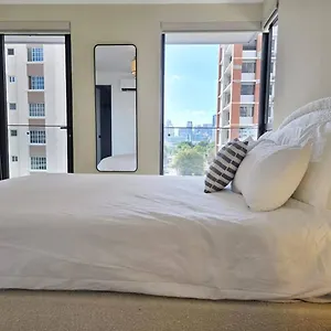 Cozy With Free Parking Coworking *