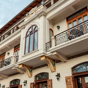 Hotel Plaza Herrera