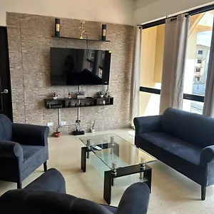 Apartment Familiar En *