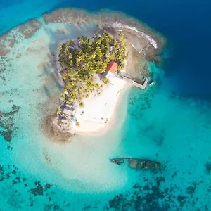 On Barco Hundido Island Semesterbostad *