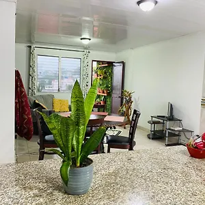 En