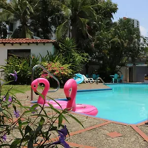 Hostel Carolina Princess Marbella Panama