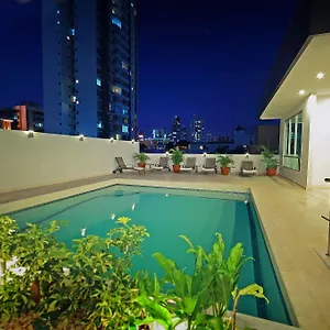 Ambassador Cidade do Panamá