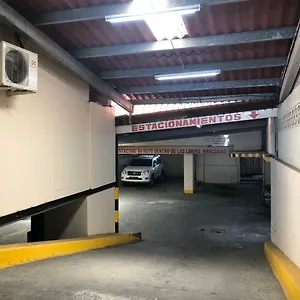 Monaco Hostel *